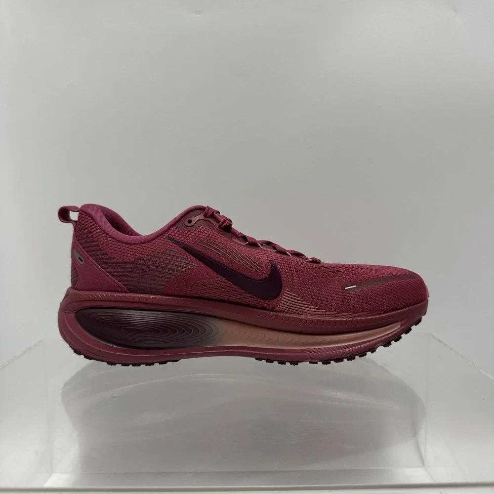 Nike Vomero 18 Sweet Beet/Bordeaux HM6804-604 Running Shoes Women's Size 8.5